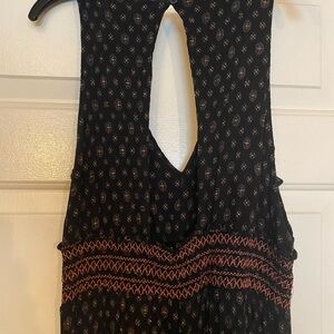 Cropped jumper. Adorable